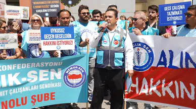 Sağlık-Sen'den Atatürk EAH önünde eylem