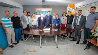 İlkses Gazetesi 16 Yaşında İzmir Basınının Gurur Kaynaklarındansınız