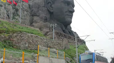 İZBAN’daki grev nedeniyle ulaşım hatlarında düzenleme