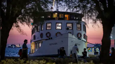 Bergama Vapuru ile İzmir Körfezi’nde tarihe yolculuk