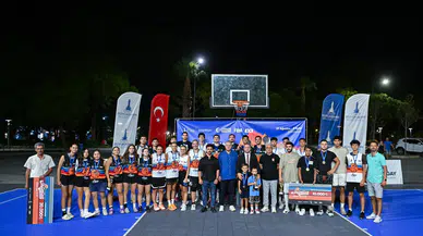 3x3 Streetball İzmir Cup 2025’te ödüller sahiplerini buldu