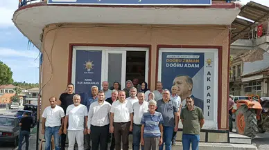 AK Partili Kırkpınar’dan Özel’e yanıt; Siz önce İzmir’in çöplerini temizleyin