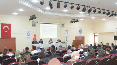 EÜ’de “Doğu Türkistan’da Asimilasyon ve Soykırım” anlatıldı