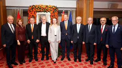 İzmir’de Hollanda Kral Günü Resepsiyonu