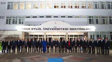 YÖK BAŞKANI EROL ÖZVAR, DEÜ EV SAHİPLİĞİNDE EGE BÖLGESİ REKTÖRLERİ İLE BULUŞTU