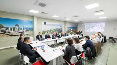 İzmir’in 8 Bin 500 yıllık hazinesi masaya yatırıldı