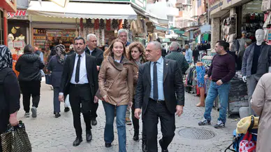 Başkan Mutlu’dan Kemeraltı mesaisi: Esnaftan ruhsat indirimine teşekkür