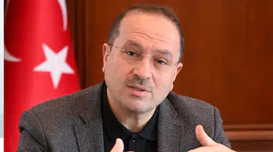 “İzmir Hizmet Bekliyor, Siyaset Değil”