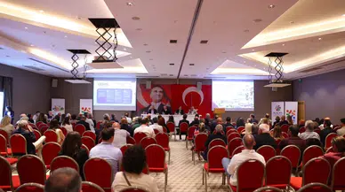 Çeşme’de turizmin geleceği ortak akılla konuşuldu
