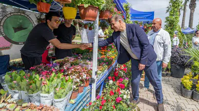 İzmir'in Güzellikleri: Çiçek Açan Şehir