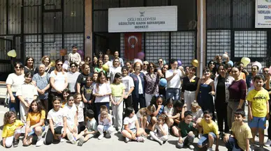 Çiğli Güzeltepe Kadın Dayanışma Merkezi’nde Yılsonu Şenliği