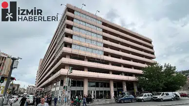 İzmir'de Otopark Sorunu Giderek Büyüyor: Ceyda Çankırı'dan Sert Yorumlar ve Eleştirel Çıkışlar!