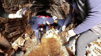 Selçuk’ta mağarada 9 saatlik kurtarma seferberliği