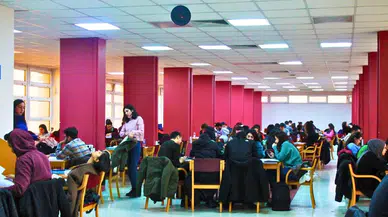 EÜ Merkez Kütüphanesi sınav döneminde kesintisiz hizmet veriyor