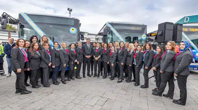 İzmir’in kadınlarıyla tam yol ileri