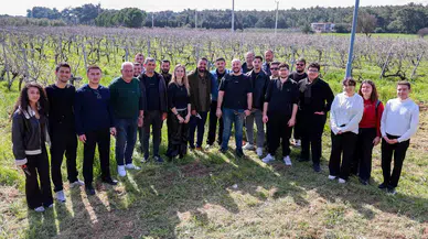 Buca’nın bağlarında geleceğin ziraat mühendisleri yetişiyor