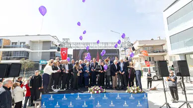 Başkan Tugay: Mücadeleyi lafta değil, gerçekte yapmak gerekir