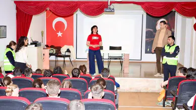 Bayraklı’da sıfır atık bilinci küçük yaşta başlıyor