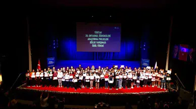 DEÜ EV SAHİPLİĞİNDE TÜBİTAK 2204-B İZMİR BÖLGE YARIŞMASI TAMAMLANDI