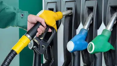 Motorine zam: Litre fiyatı 63 lirayı aştı