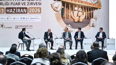 Sigorta İzmir Zirvesi'nde Dijital Dönüşüm ve Sürdürülebilirlik Konuları Ele Alındı