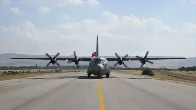 Azerbaycan'dan kalkan kargo uçağı Gürcistan'da düştü, arama kurtarma çalışmaları başladı