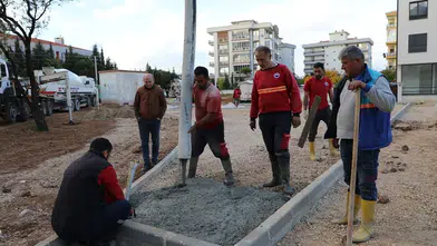 Menderes Belediyesi’nden Yeni Park ve Otopark