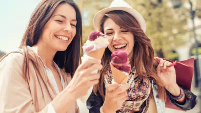 Dondurma Dişleri Çürütüyor mu? Uzmandan Yaz Ayı Uyarıları!