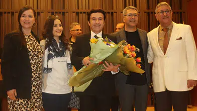 Ses Sanatçısı Mehmet Şafak, Ege Üniversitesinde kulakların pasını sildi