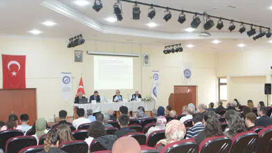 EÜ’de “Doğu Türkistan’da Asimilasyon ve Soykırım” anlatıldı