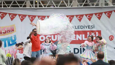 Karabağlar ’da Çocuklar Bayramlarını Doyasıya Yaşadı