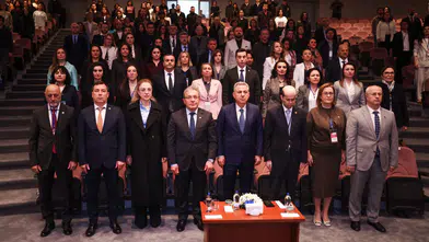 DEÜ EV SAHİPLİĞİNDE “ULUSLARARASI AİLE SEMPOZYUMU” BAŞLADI: GÜÇLÜ AİLE, GÜÇLÜ GELECEK