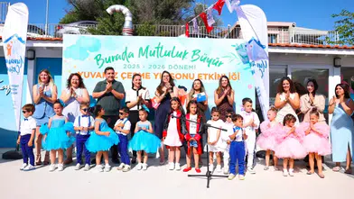 Yuvamız Çeşme’de minikler sertifikalarını aldı
