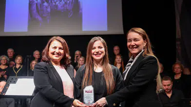 Mutlu: Aydınlanma meşalesi İzmir’de hiç sönmeden yanmaya devam edecek