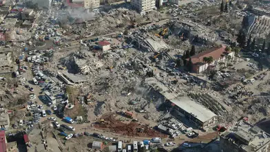 Ümit Özlale'den 6 Şubat Depremleri Açıklaması