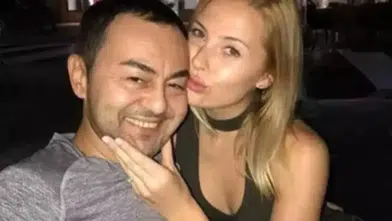 Serdar Ortaç’ın eski eşi kim, Chloe Loughnan aslen nereli, kaç yaşında, manken mi, ne zaman evlendiler?