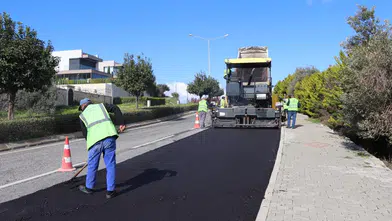 İzmir’de yenilenmeyen yol kalmayacak