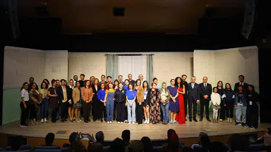 Kınay “Karabağlar Kent Tiyatrosu ile birlikte üretiyor, sanatla geleceği kuruyoruz”