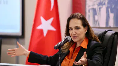 Karşıyaka Belediye Başkanı Yıldız Ünsal'dan Zorunlu Açıklama