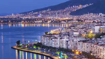 İzmir’de Zenginlerin Oturduğu Semtler: Prestij ve Konforun Adresleri
