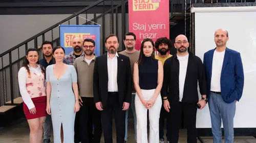 İzmirli Reklamcılar Genç Yeteneklerle “Staj Yerin”de Buluştu