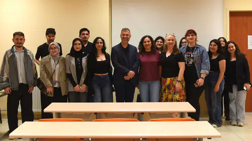 EÜ’de fotoğrafçılığın püf noktaları “genç gözlerle” ele alındı