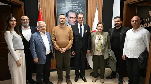 Bornova’da ADD’den güçlü mesaj:“Cumhuriyet değerleri ortak paydamızdır”