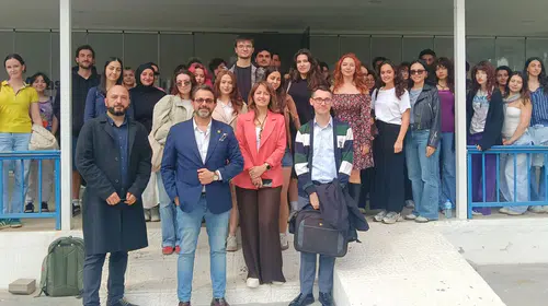 Sanat ve tasarımın geleceği Ege Üniversitesinde tartışıldı