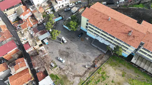 Konak’ta ‘renkli dokunuş’ okul bahçelerine de geldi