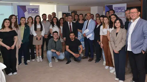ESBAŞ’IN YETENEK ALIŞVERİŞİ PROGRAMI GAZETECİLERE MODEL OLDU