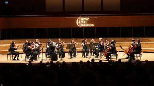 İzmir Oda Orkestrası’ndan unutulmaz gece