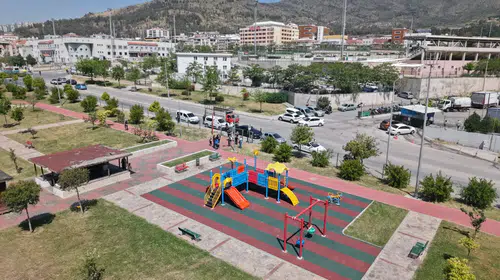 Karşıyaka’da park hamlesi