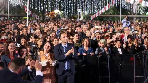 19 Mayıs gençlik sahnesi Küçükpark’ta kuruldu