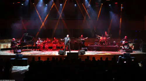 Luca Minnelli İzmir’de büyüledi